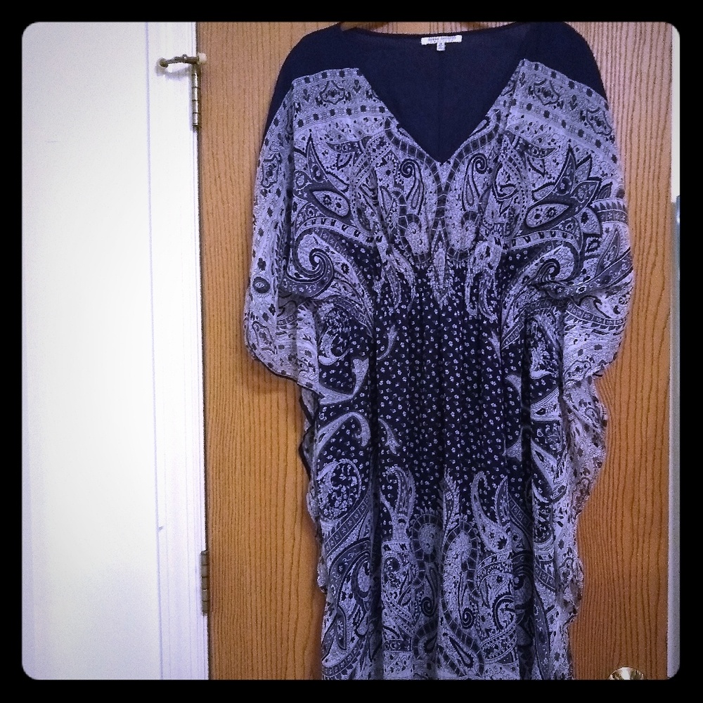 1X Navy and white paisley print dress